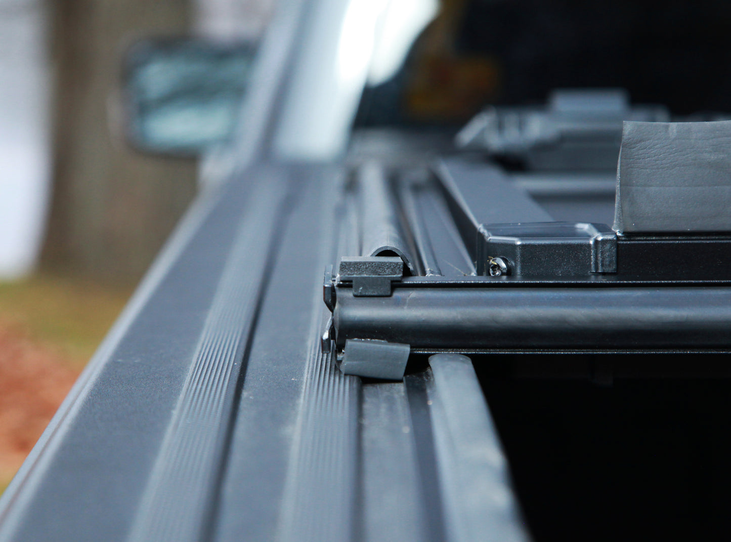 Worksport AL4 Flip-Up Hard Tonneau Cover